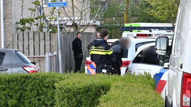Tiener (15) gewond bij vechtpartij met 45-jarige man in de Haagse Beemden